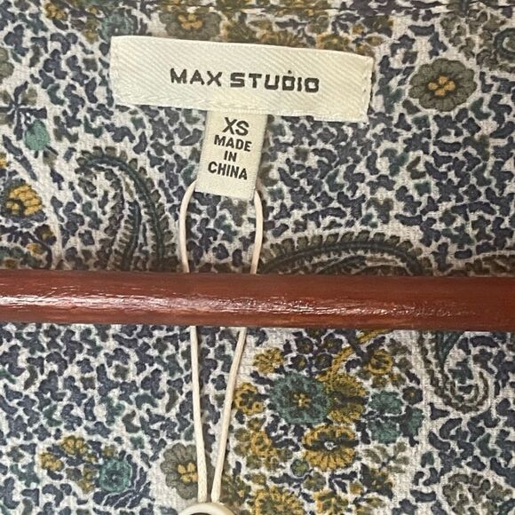 NWTs Max Studio Flutter Sleeve Wrap Dress Size XS - Picture 7 of 10